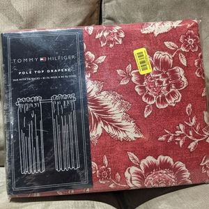 Pair of Drapes
